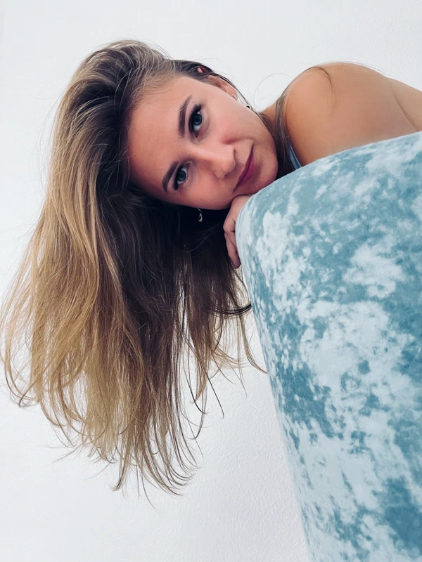 PEOPLE 9